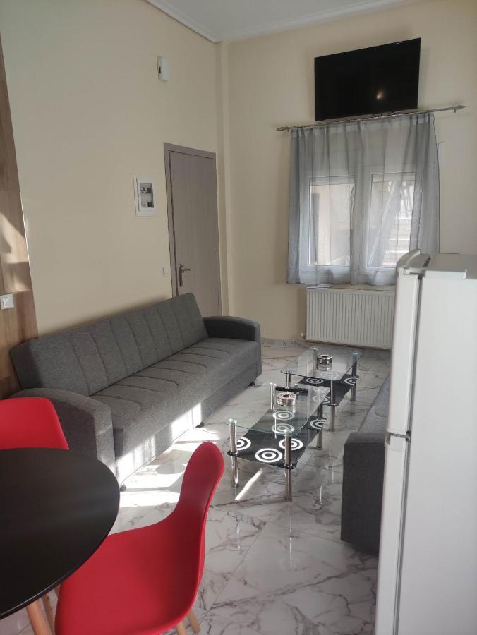 Gcm 2 Rooms Kentro Katerini Exterior photo